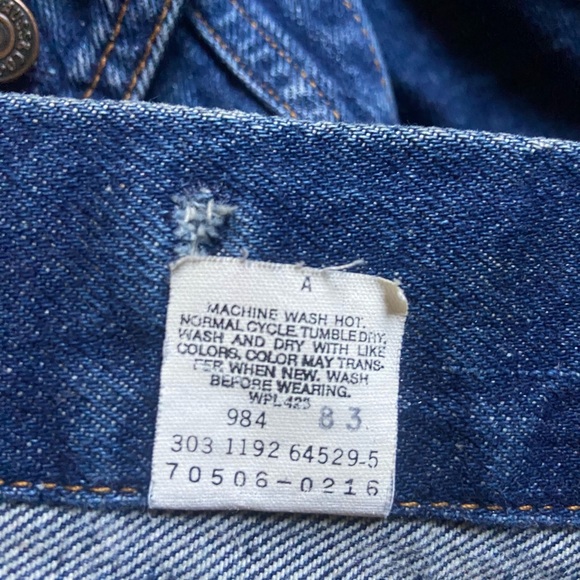 Vintage Levi's 70506  Denim Trucker Jacket - Picture 11 of 11